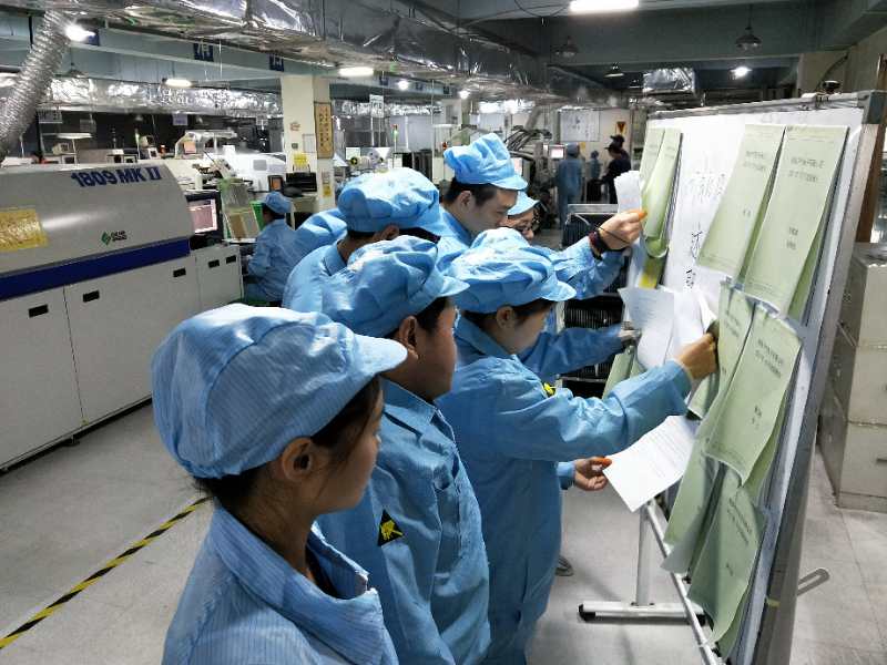 我公司新推出述职制度  称不称职大家说了算