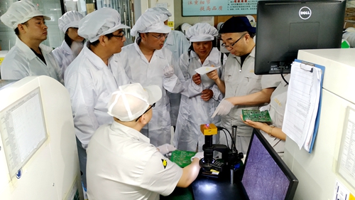 宝鸡文理学院电子电气工程学院张书记一行来我司考察